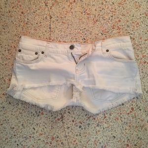 White hollister cut off shorts size 1